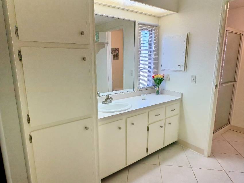 433 Bimini a Venice, FL Mobile or Manufactured Home for Sale